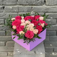 Цветочная композиция из Розы в коробке в Федоровка Тульская область