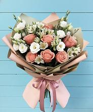 Букет цветов из:  Розы, Альстромерии и Лизиантусы в Федоровка Тульская область