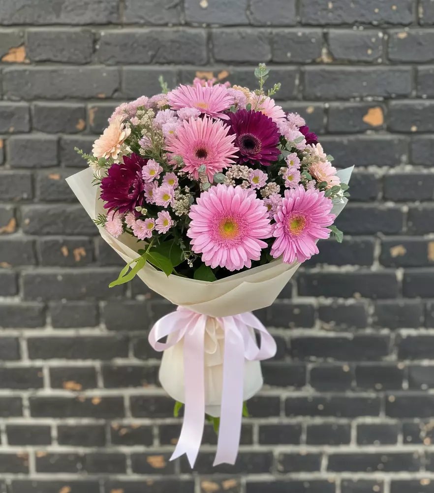 Букет цветов из: Герберы и Хризантемы в Федоровка Тульская область