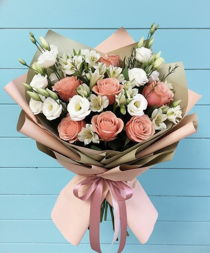 Букет цветов из: Розы, Альстромерии и Лизиантусы в Федоровка Тульская область