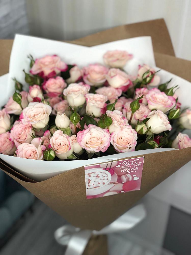 Букет цветов из: Розы в Федоровка Тульская область