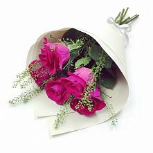 Букет цветов из:  Розы в Федоровка Тульская область
