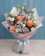 Букет цветов из:  Лизиантусы, Розы, Альстромерии и Гипсофила в Федоровка Тульская область