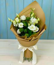 Букет цветов из:  Хризантемы и Лизиантусы в Федоровка Тульская область