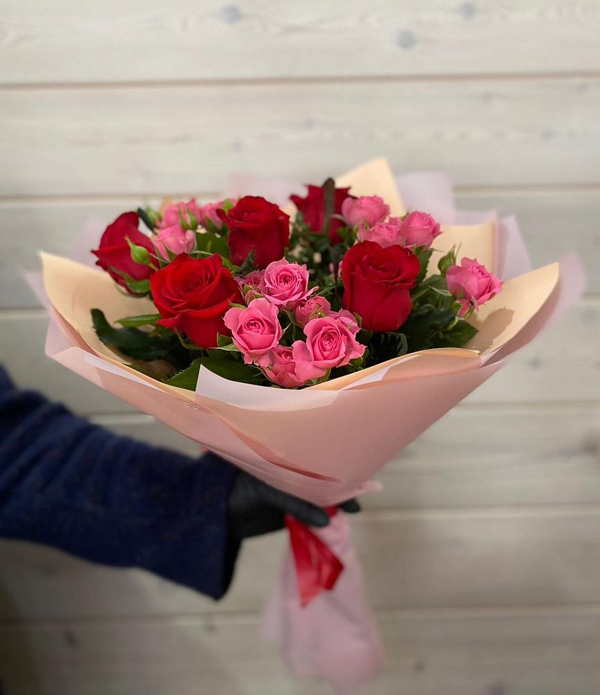 Букет цветов из: Розы в Федоровка Тульская область